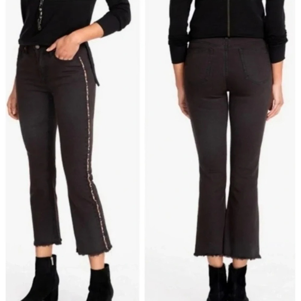 JOHNNY WAS Cropped Baby Boot Jeans Black Embroidered Frayed Hem $228 Size 32